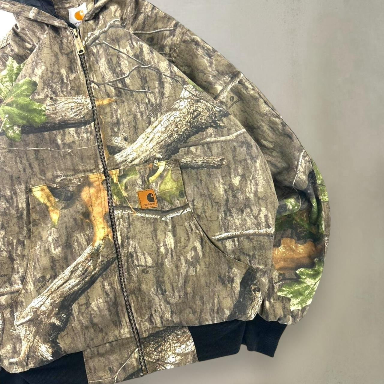 Carhartt 2000s Style Reworked Mossy Oak/ Real Tree Pattern Detroit Hoodie Jacket